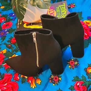 Forever 21 Faux Suede Heeled Booties